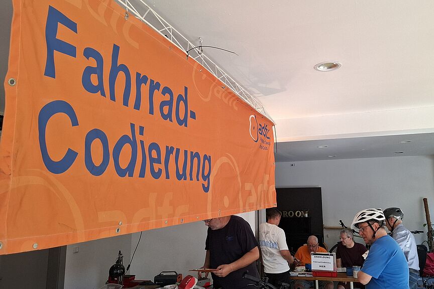 Codieren im Radraum Bild vom Codieren im Radraum Offenbach