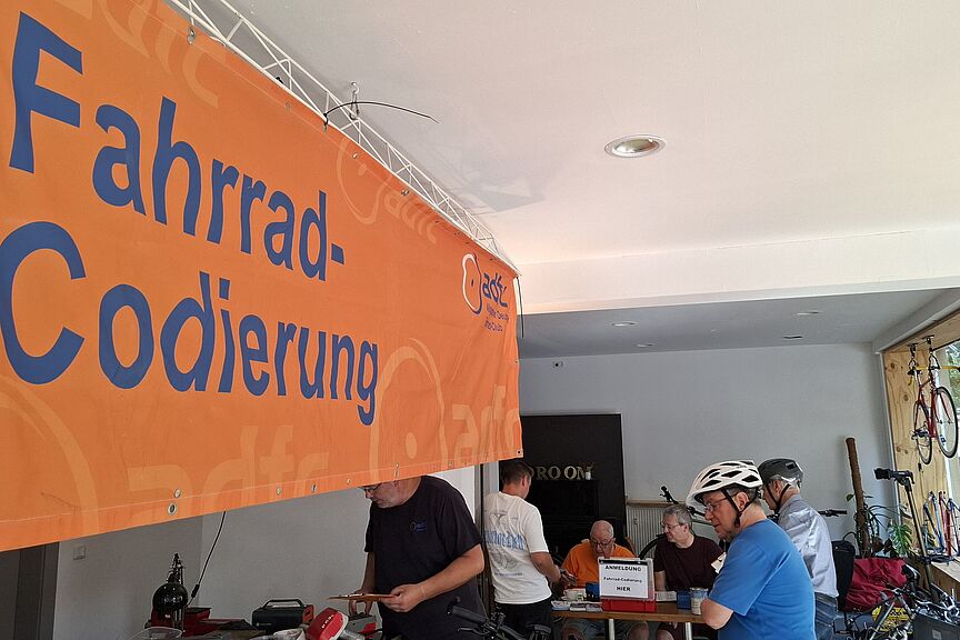 Codieren im Radraum Bild vom Codieren im Radraum Offenbach